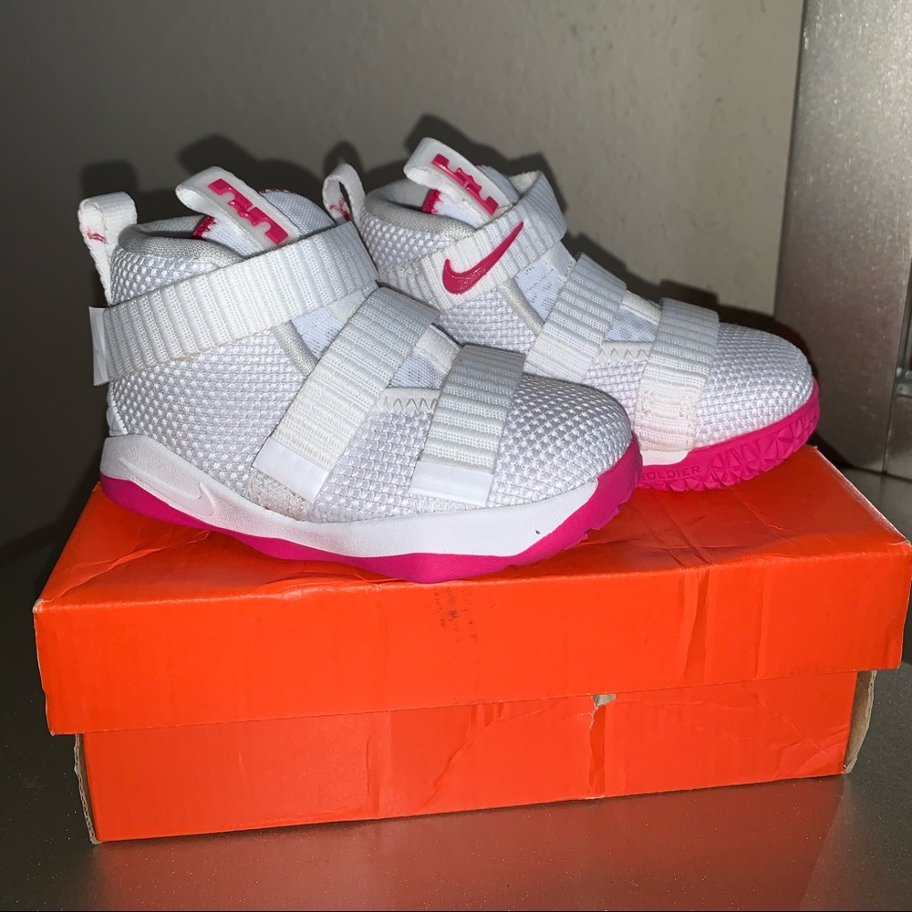 nike lebron baby shoes